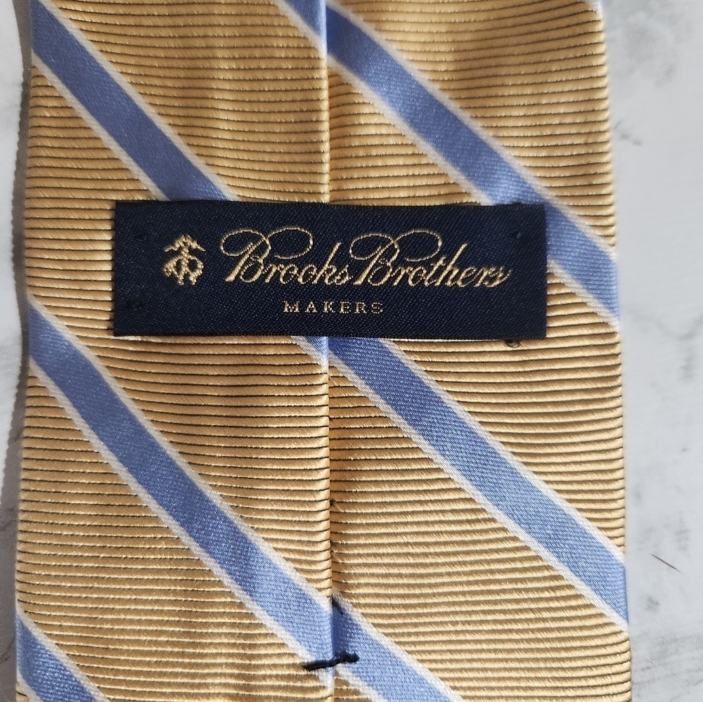 Vintage Brooks Brothers Tie Gold Blue